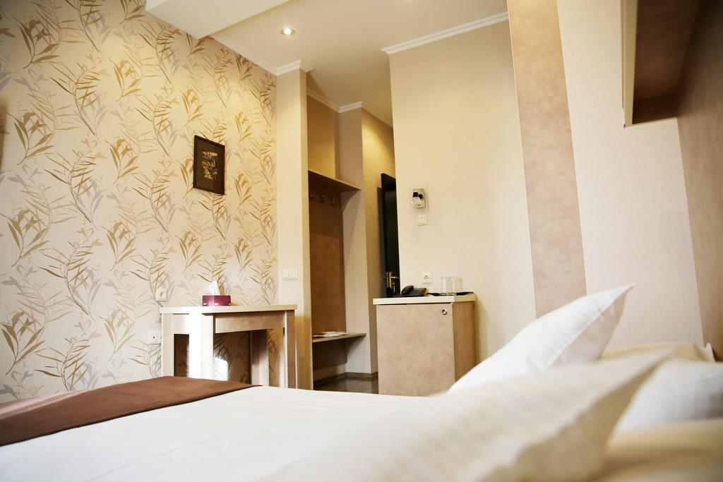 Rondo Hotel Tbilisi Quarto foto